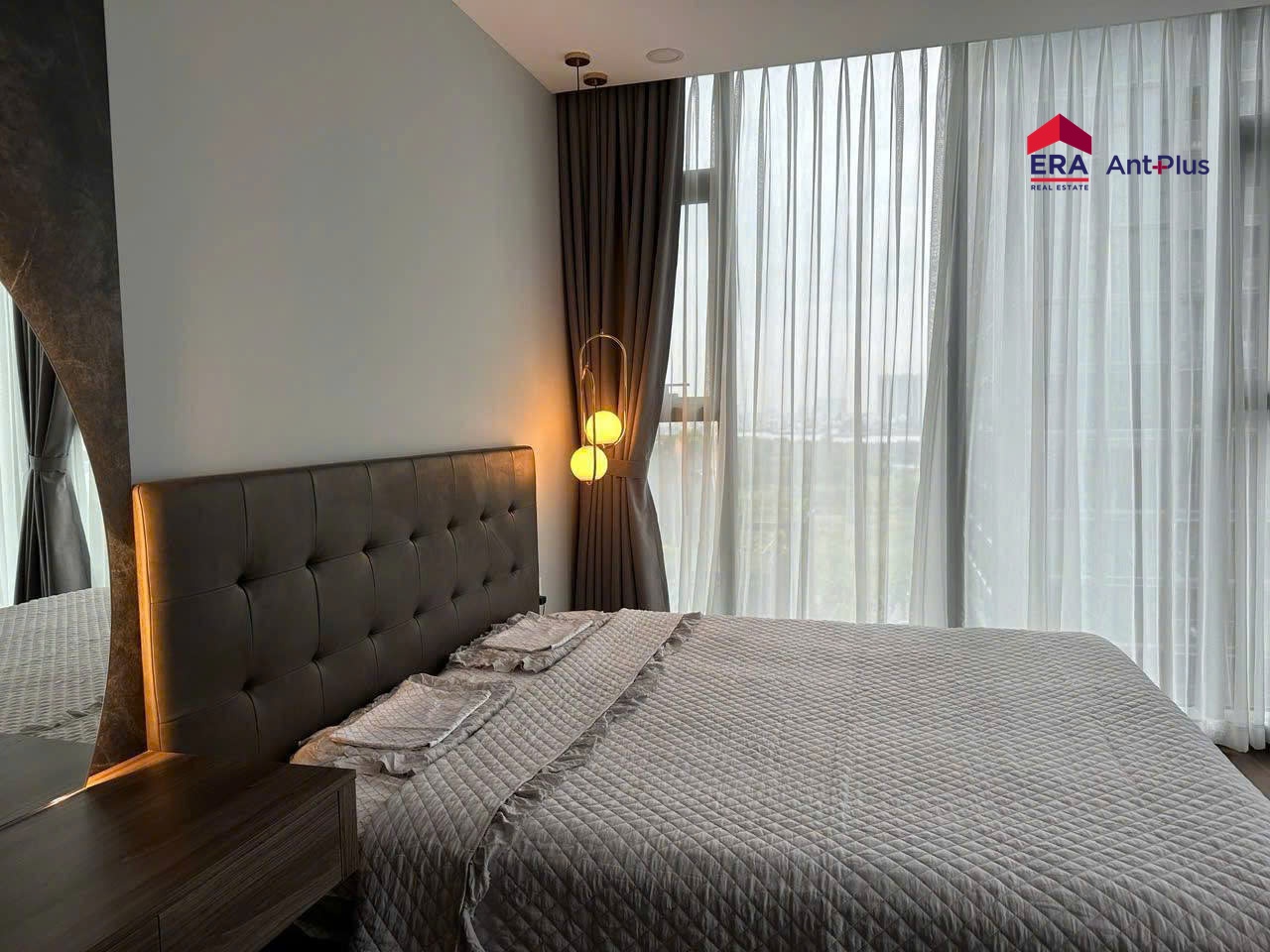 Phòng ngủ căn hộ 2 phòng ngủ Tilia Empire City T2C-10-06
