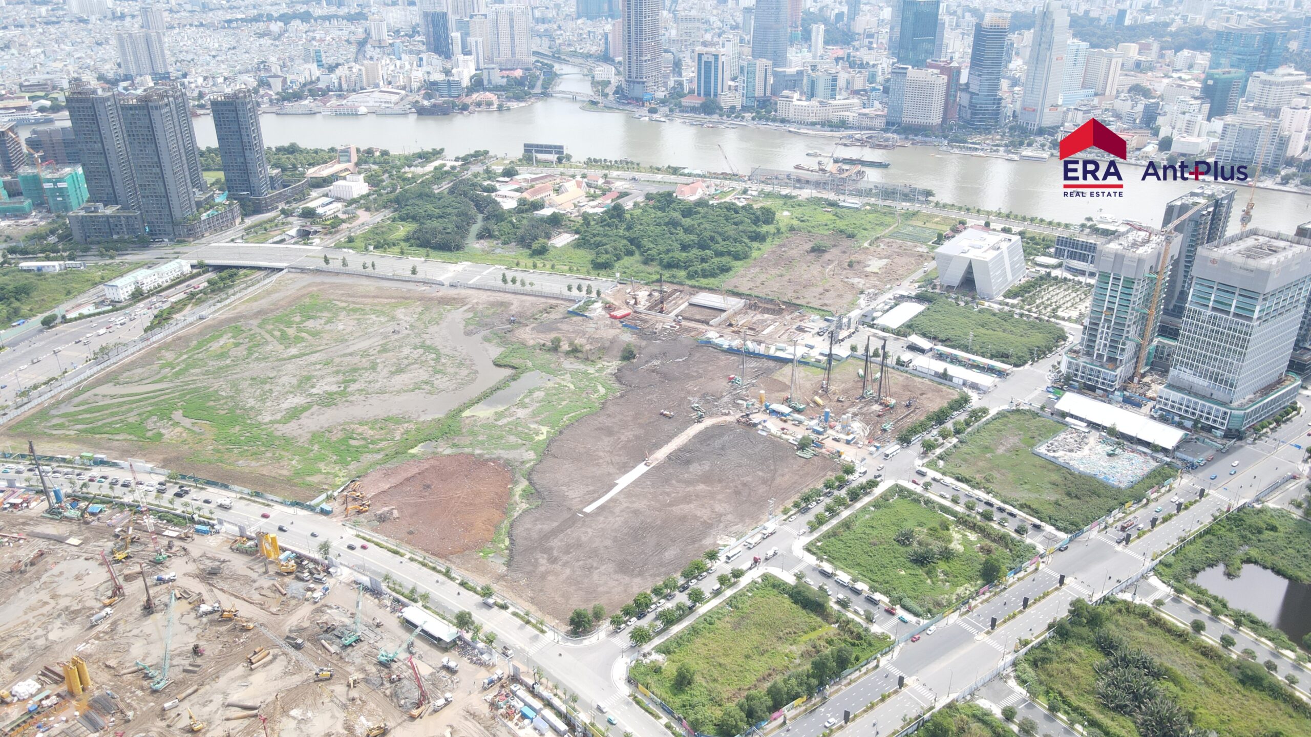 Toàn cảnh Empire City Thủ Thiêm và vị trí Narra Residences đang xây dựng