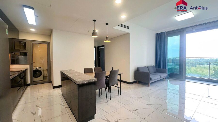 Bếp, máy giặt và phòng khách căn hộ Tilia T1D.04.05