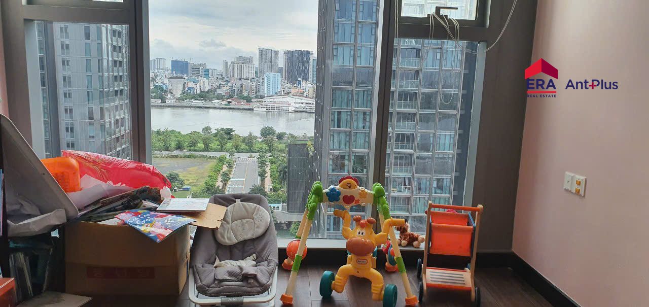 Phòng ngủ trẻ em căn hộ Linden nhìn ra sông Sài Gòn