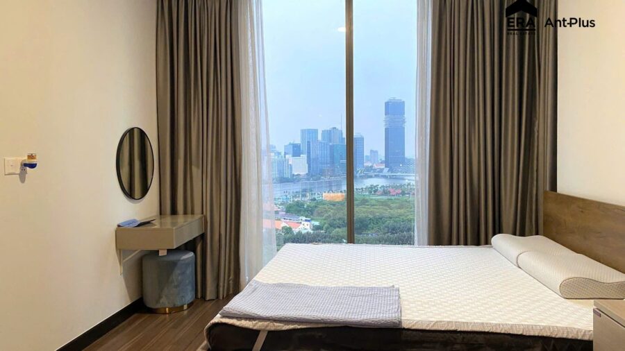 Phòng ngủ thứ hai căn hộ 3 phòng ngủ Linden Empire City view Quận 1