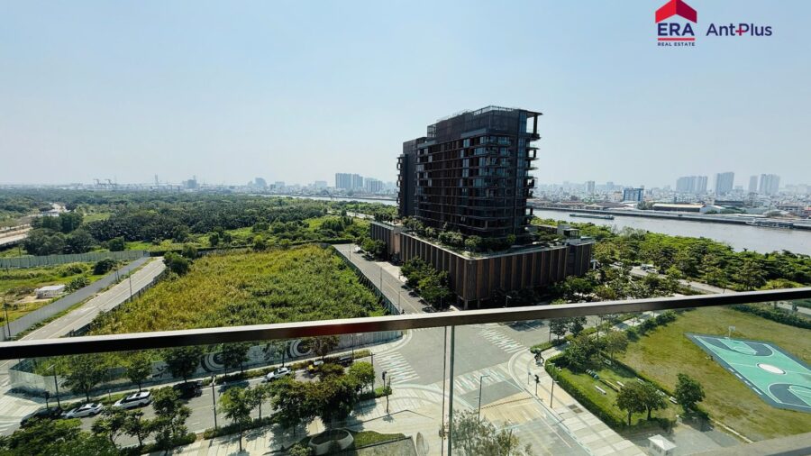 Thuê căn hộ 1PN Tilia: view sông Sài Gòn phía Quận 7 từ ban công căn hộ 1PN Tilia tầng 11